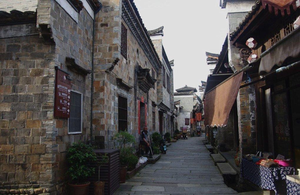 逃离卡拉地牢